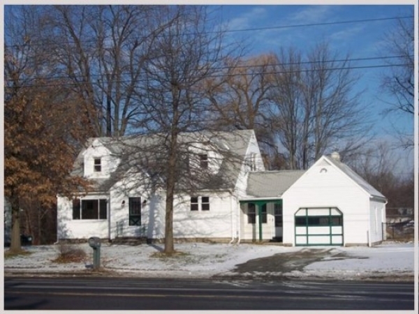 Listing Image #1 - Office for sale at 813 Troy Schenectady Road, Latham NY 12110