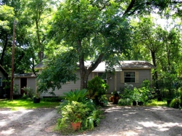 Listing Image #1 - Others for sale at 1110 N Roberson, Conroe TX 