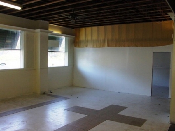 Listing Image #3 - Retail for sale at 517 SE Boulevard, Vineland NJ 08360 Listing Image #3 - Retail for sale at 517 SE Boulevard, Vineland NJ 08360