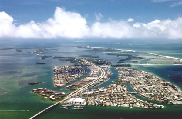 Listing Image #1 - Multi-family for sale at Yarmouth Ave S, St Petersburg FL 33711