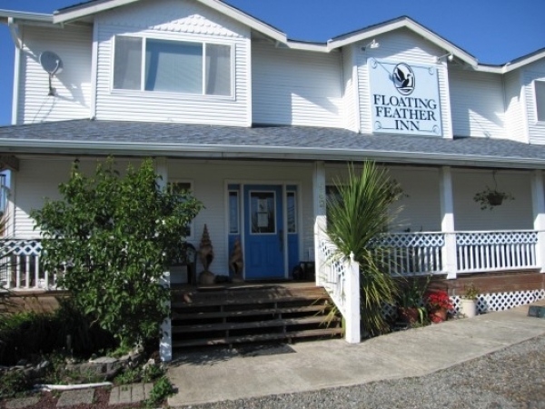 Listing Image #1 - Bed Breakfast for sale at 982 Point Brown Ave SE, Ocean Shores WA 98569