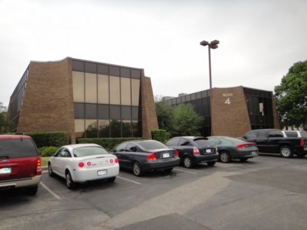 Listing Image #1 - Office for sale at 8500 Shoal Creek Blvd, Austin TX 78757