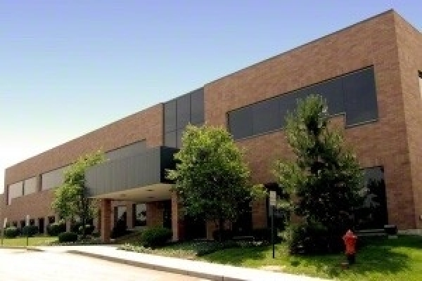 Listing Image #1 - Office for sale at 101 W. 22nd Street, Lombard IL 60148