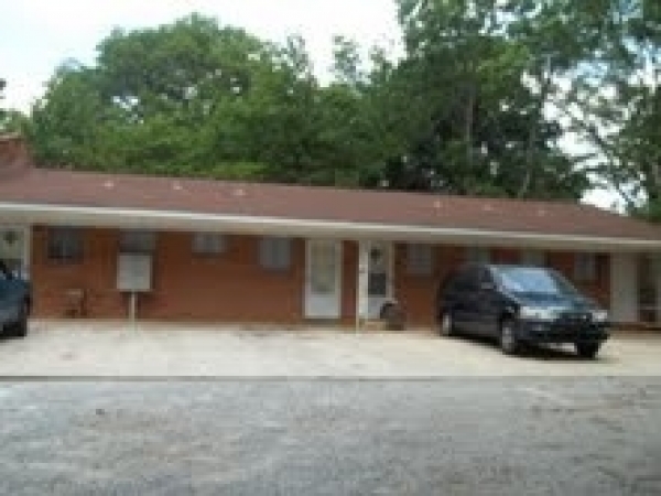 Listing Image #1 - Multi-family for sale at 3815 NcVay, Huntsville AL 35805