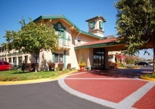 Listing Image #1 - Hotel for sale at 3975 Peoria Way, Denver CO 80239