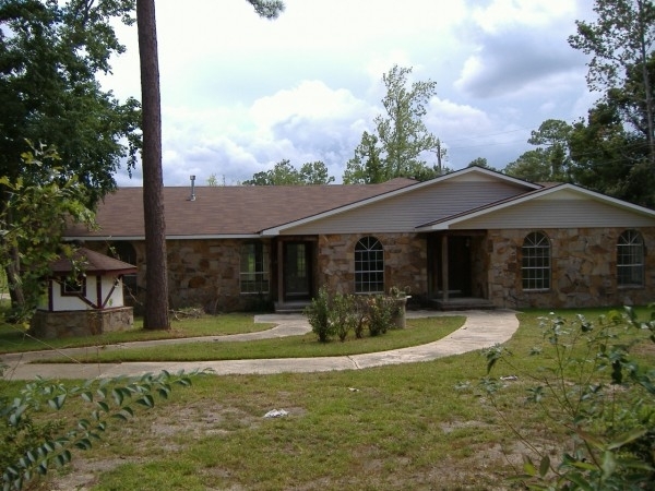 Listing Image #1 - Multi-Use for sale at 1398 Azalea Road, Mobile AL 36693