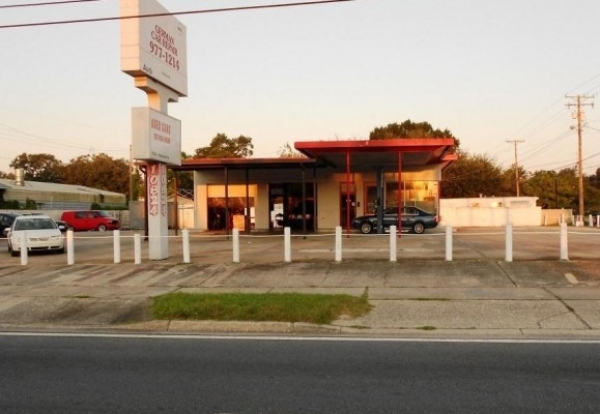 Listing Image #1 - Retail for sale at 10824 N Nebraska Ave, Tampa FL 33612