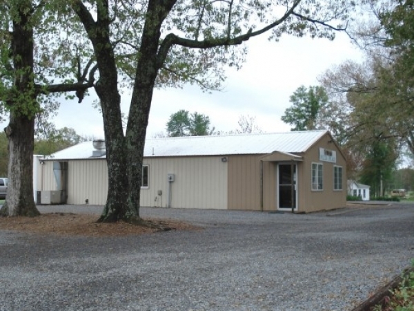 Listing Image #1 - Retail for sale at 18310 Baker Hill Road, Athens AL 35611 Listing Image #1 - Retail for sale at 18310 Baker Hill Road, Athens AL 35611