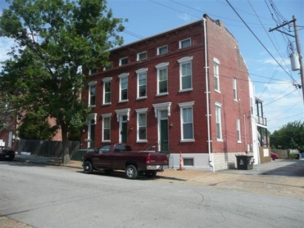 Listing Image #1 - Multi-family for sale at 715 Soulard Street, Saint Louis MO 63104
