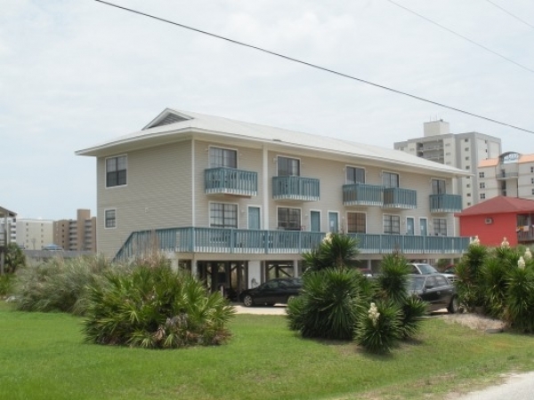 Listing Image #1 - Multi-family for sale at 120 West 10th Street, Gulf Shores AL 