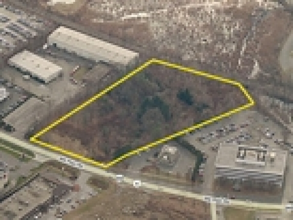 Listing Image #1 - Retail for sale at 102 Mill Plain Road, Danbury CT 06811
