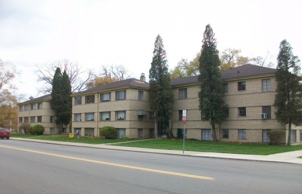 Listing Image #1 - Multi-family for sale at 2721-2735 West McNichols Road, Detroit MI 48221