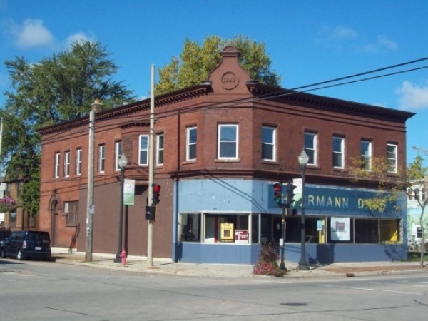 Listing Image #1 - Retail for sale at 4924 7th Ave., Kenosha WI 53140