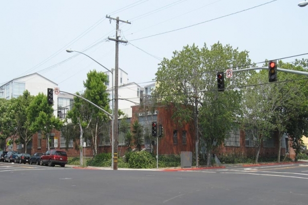 Listing Image #1 - Industrial for sale at 4000 Adeline Street, Emeryville CA 94608