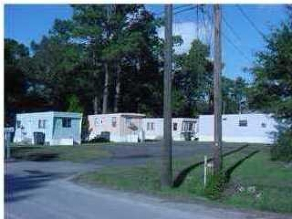 Listing Image #1 - Mobile Home Park for sale at 5464 DUTTON AVE, North Charleston SC 29406
