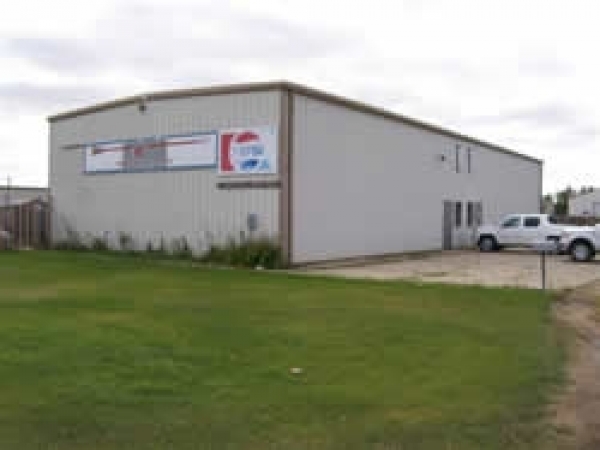 Listing Image #1 - Industrial for sale at 321 SW 66th Ave, Minot ND 58701