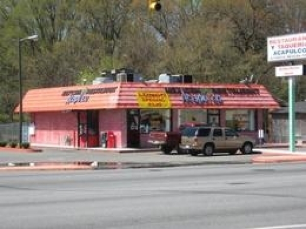 Listing Image #1 - Retail for sale at 530 S Cannon Blvd, Kannapolis NC 28083