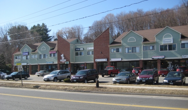 Listing Image #1 - Retail for sale at 1044 Main Street, Watertown CT 06795