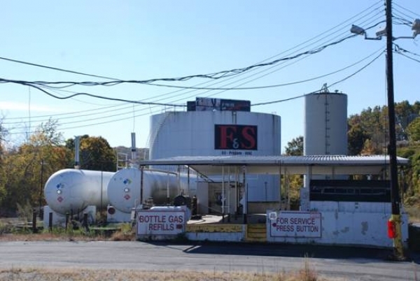 Listing Image #1 - Industrial for sale at 532 South Leonard Street, Waterbury CT 06708