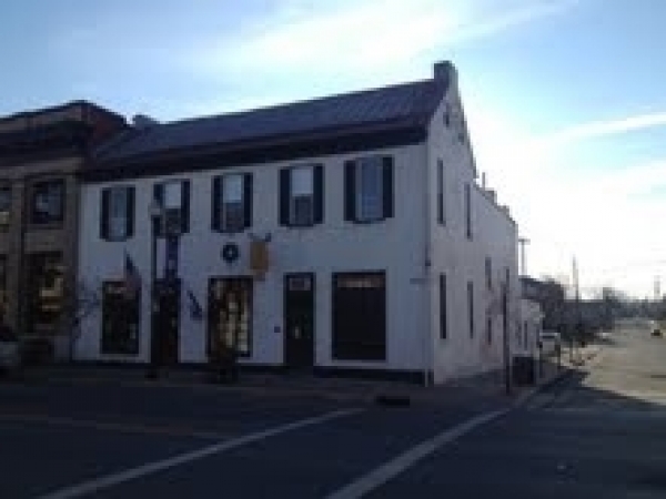Listing Image #1 - Office for sale at 235 East Washington St, Charles Town WV 25414