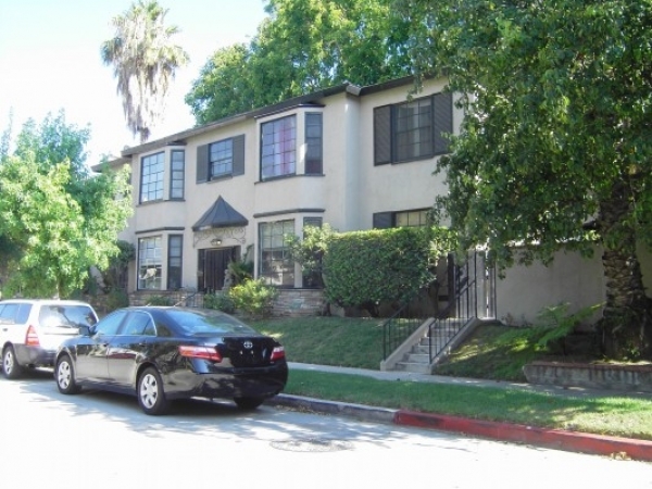 Listing Image #1 - Multi-family for sale at 15300 Sutton St., Sherman Oaks CA 91403