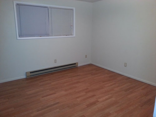 Listing Image #7 - Multi-family for sale at 2615 Neals Lane, Vancouver WA 98661