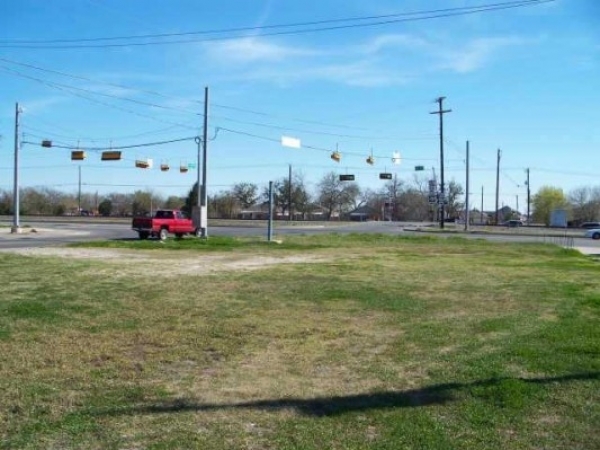 Listing Image #1 - Land for sale at 101 N. FM 1660, Hutto TX 78634