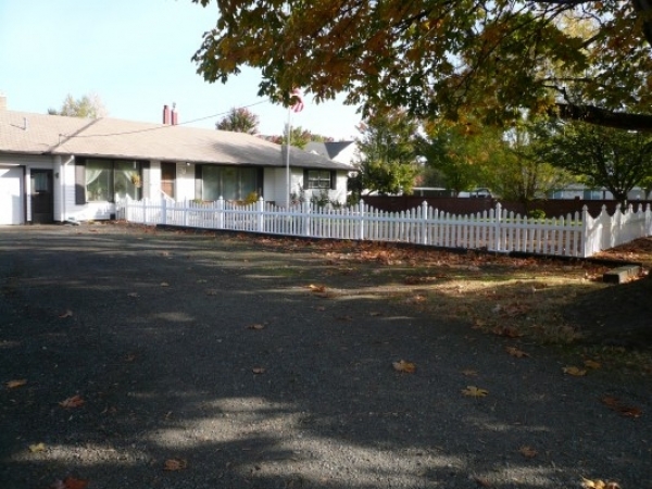 Listing Image #1 - Multi-family for sale at 4055 Monroe Ave. NE, Salem OR 97301