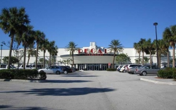 Listing Image #1 - Retail for sale at 1003 N. State Road 7, Royal Palm Beach FL 33411 Listing Image #1 - Retail for sale at 1003 N. State Road 7, Royal Palm Beach FL 33411