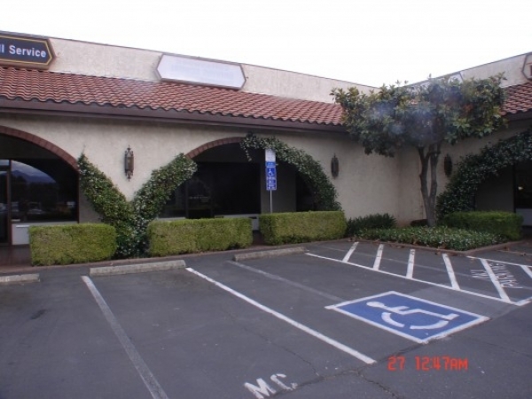 Listing Image #1 - Retail for sale at 2807/2809 Bechelli Lane, Redding CA 96002