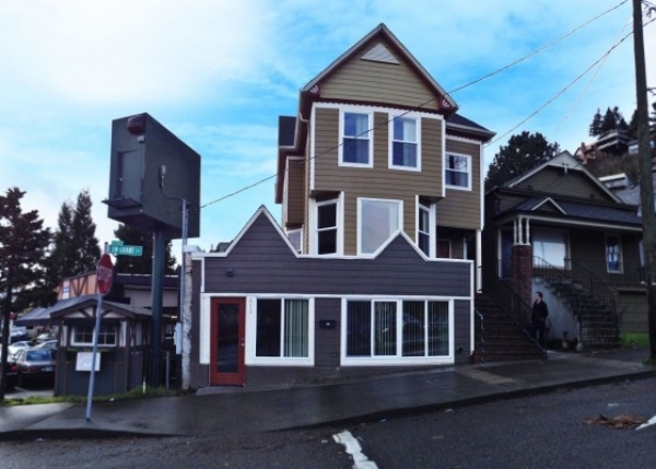 Listing Image #1 - Multi-family for sale at 612 SW Grant St, Portland OR 97201