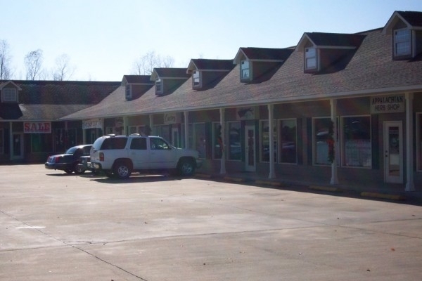 Listing Image #1 - Shopping Center for sale at U.S. Hwy 411S, Centre AL 35960 Listing Image #1 - Shopping Center for sale at U.S. Hwy 411S, Centre AL 35960