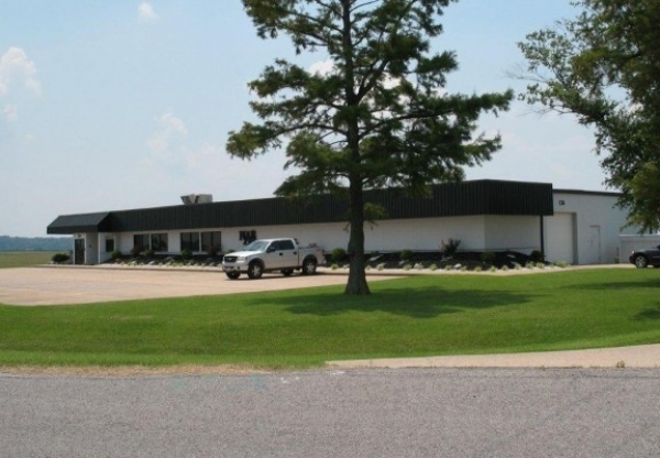 Listing Image #1 - Office for sale at 126 Airport Road, Cape GIrardeau MO 63701 Listing Image #1 - Office for sale at 126 Airport Road, Cape GIrardeau MO 63701