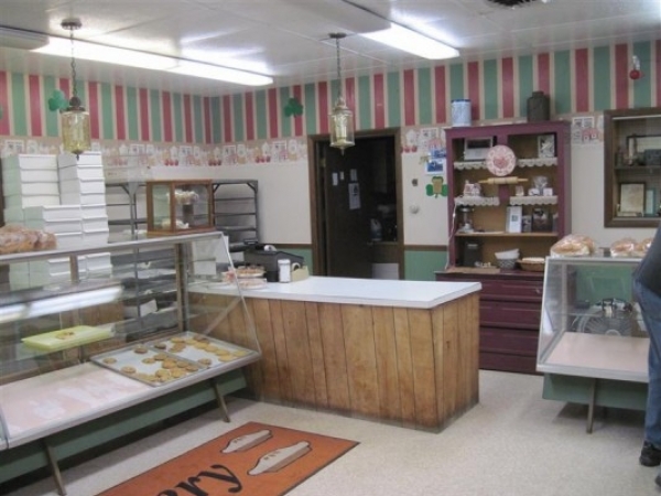 Listing Image #1 - Business for sale at 103 Dowland, Ludington MI 49431 Listing Image #1 - Business for sale at 103 Dowland, Ludington MI 49431