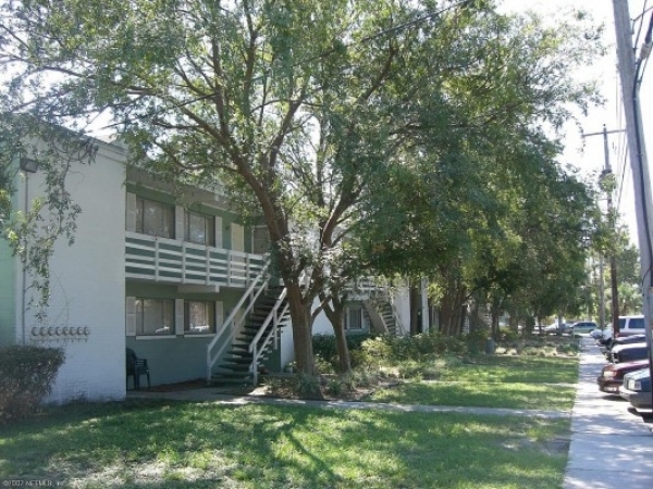 Listing Image #1 - Multi-family for sale at 1035 ARCO DRIVE, JACKSONVILLE FL 32211