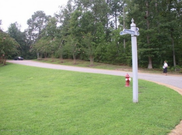 Listing Image #1 - Land for sale at 101 Sugar Bush, Williamsburg VA 23188 Listing Image #1 - Land for sale at 101 Sugar Bush, Williamsburg VA 23188