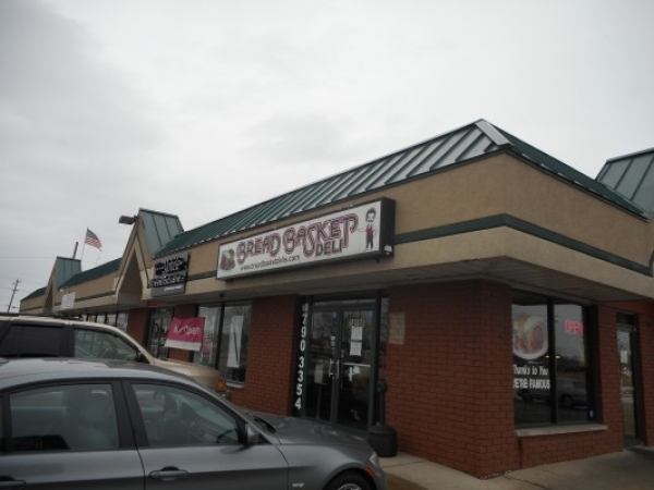 Listing Image #1 - Business for sale at 34908 Gratiot, Clinton Township MI 48035