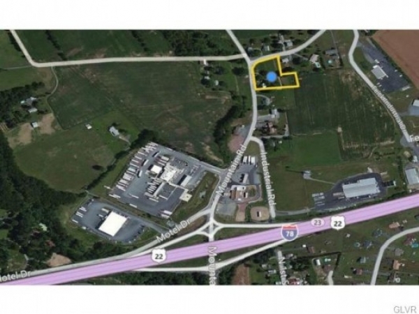 Listing Image #1 - Retail for sale at 3650 Mountain Rd, Hamburg PA 19526