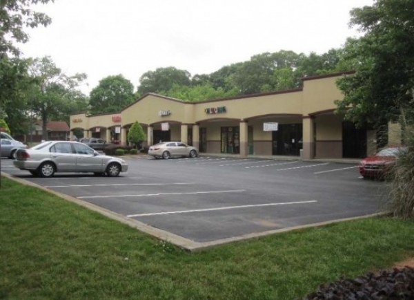 Listing Image #1 - Shopping Center for sale at 1879 Stone Mountain Lithonia Rd, Lithonia GA 30058