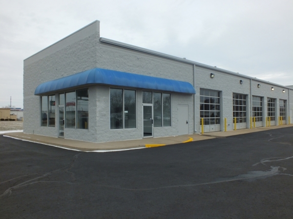 Listing Image #1 - Retail for sale at 410 E. Greenview Drive, Greensburg IN 47240