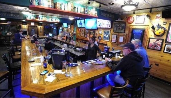 Listing Image #2 - Business for sale at 702 River Rd., Mount Prospect IL 60056 Listing Image #2 - Business for sale at 702 River Rd., Mount Prospect IL 60056