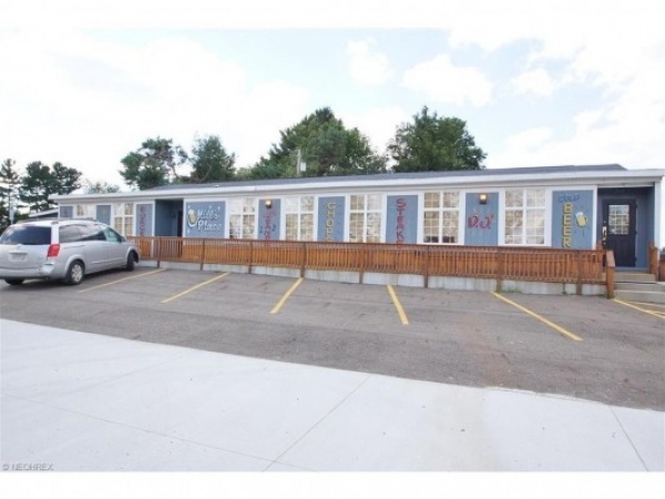 Listing Image #1 - Retail for sale at 6509 Columbus Rd, Louisville OH 44641 Listing Image #1 - Retail for sale at 6509 Columbus Rd, Louisville OH 44641