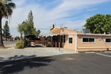 Listing Image #1 - Retail for sale at 132 &amp; 136 S Valencia Blvd, Woodlake CA 93286