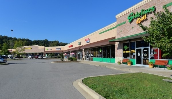 Listing Image #1 - Shopping Center for sale at 232 Hutton Place, Ashland City TN 37015 Listing Image #1 - Shopping Center for sale at 232 Hutton Place, Ashland City TN 37015