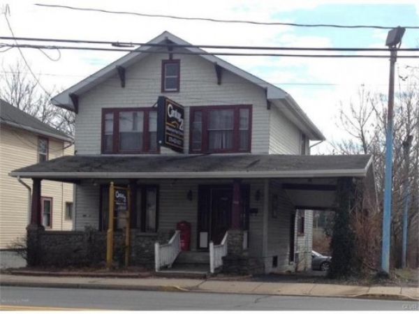 Listing Image #1 - Office for sale at 227 9th St, Stroudsburg PA 18360