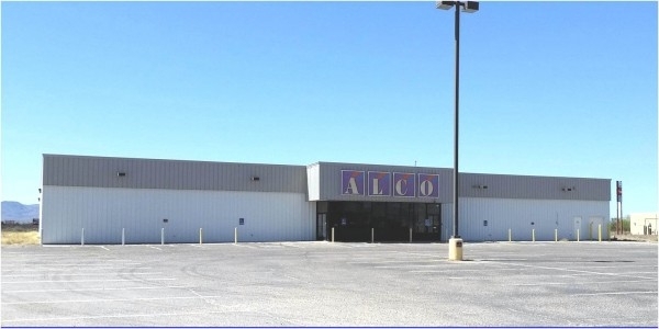 Listing Image #1 - Retail for sale at 510 N. Bisbee Ave, Willcox AZ 85643 Listing Image #1 - Retail for sale at 510 N. Bisbee Ave, Willcox AZ 85643