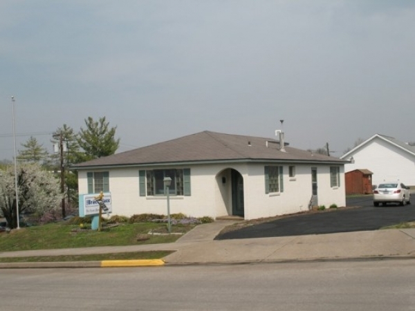 Listing Image #1 - Office for sale at 326 W. Main, Jackson MO 63755 Listing Image #1 - Office for sale at 326 W. Main, Jackson MO 63755