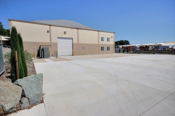 Listing Image #1 - Industrial for sale at 26250 Midsection St, Thornton CA 95686