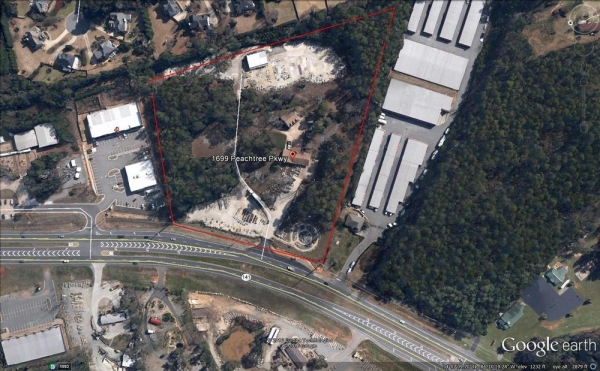 Listing Image #1 - Land for sale at 1699 Peachtree Pkwy/Hwy 141, Cumming GA 30041