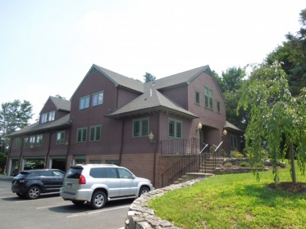 Listing Image #1 - Office for sale at 162 Danbury Road, Ridgefield CT 06877 Listing Image #1 - Office for sale at 162 Danbury Road, Ridgefield CT 06877